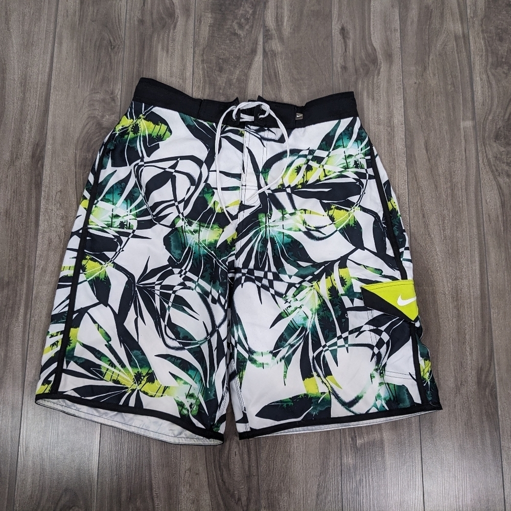 Nike Men's Swim Shorts Board Floral Palm Fronds Medium